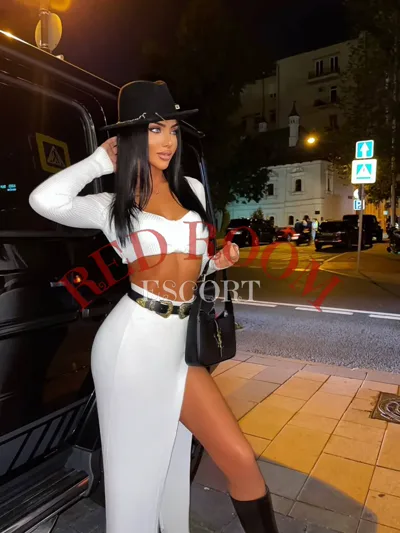 Ниа — эскорт Актобе